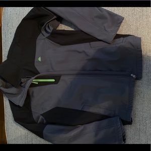 Snozu zip up jacket size:Large